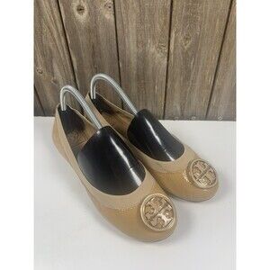 Tory Burch Caroline Women’s Sz 9 Ballet Flats Ivory Patent Leather Gold Logo